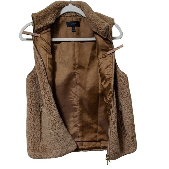 J. Crew plush faux fur excursion vest item E1535 camel size XS - Picture 8 of 12